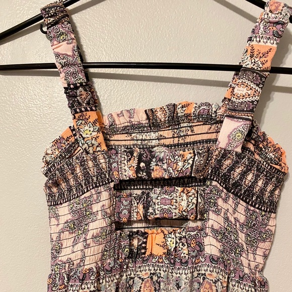 Floral sundress 🖤 - Picture 4 of 5